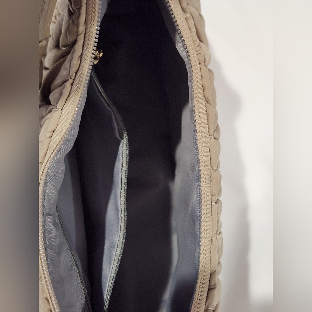 Bagsmart Elegant Cream Quilted Shoulder Bag - Picture 6 of 8
